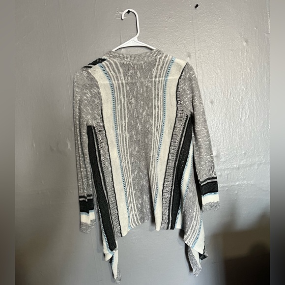 Altar’s State Cardigan - Picture 2 of 2